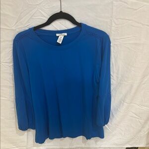 Women's Blue Top